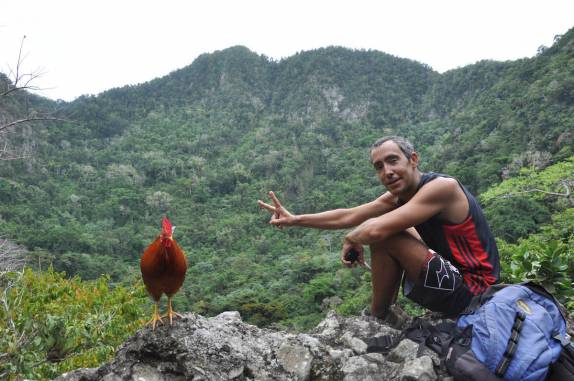 Nosso companheiro no alto do The Quill, em Statia - Caribe